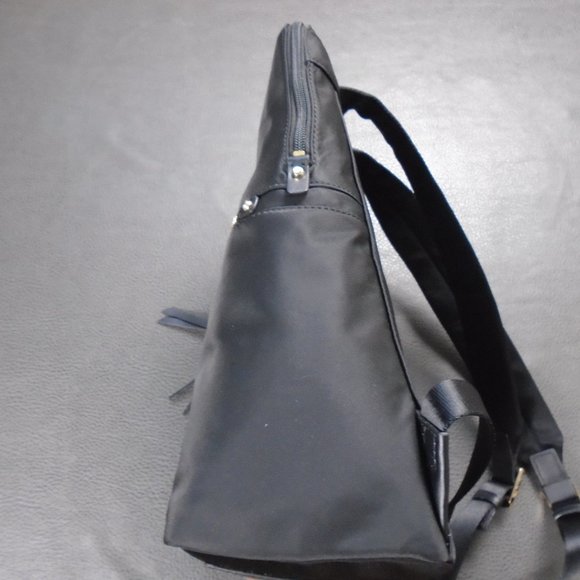 Michael Kors Polly MK MD Slim Zip Backpack Black Nylon Gold 30S9GP5B8C main image 12